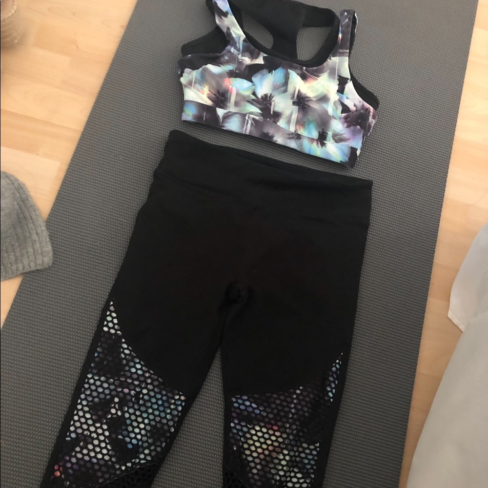 Fabletics workout set